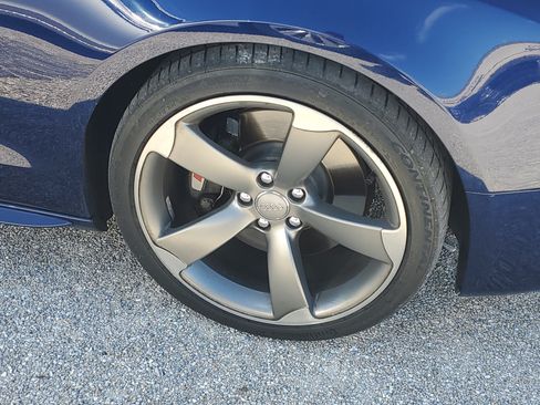 Used 2014 Audi S5 Prestige w/ Prestige Package AWD/4WD image 2