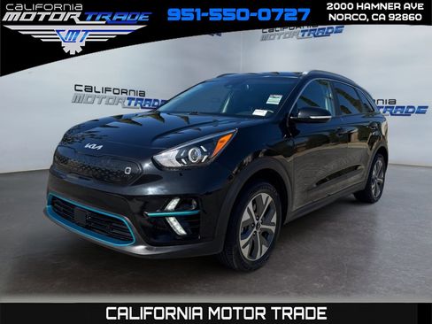 Used 2022 Kia Niro EX image 1