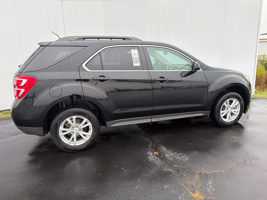 Used 2017 Chevrolet Equinox LT w/ Convenience Package FWD image 3
