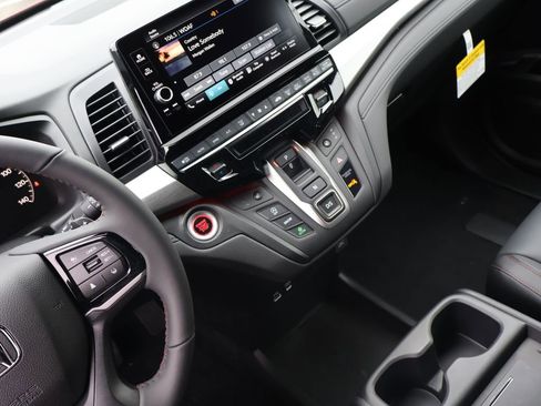 New 2026 Honda Odyssey Sport-L image 21