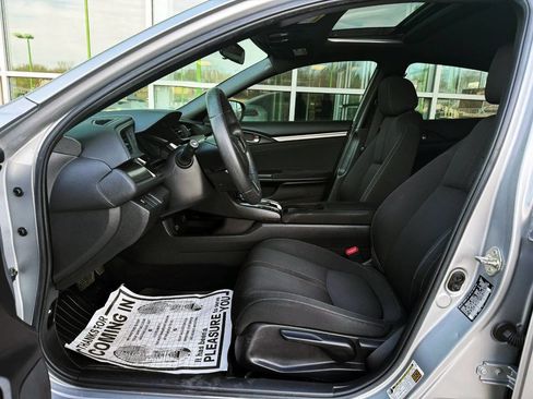 Used 2017 Honda Civic EX image 10