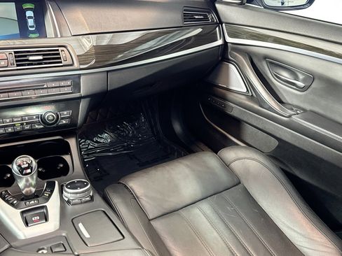 Used 2014 BMW M5 image 24