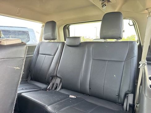 Used 2019 Ford Expedition Max XLT AWD/4WD image 13