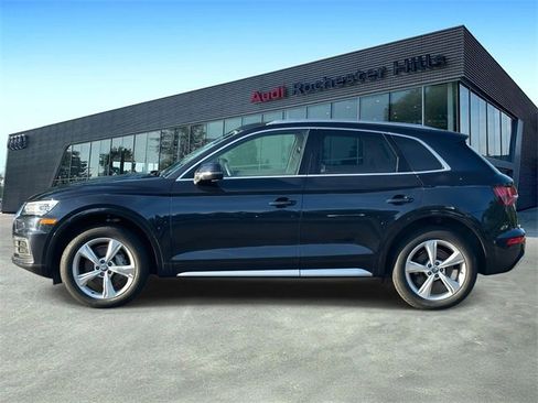 Used 2020 Audi Q5 2.0T Premium image 2
