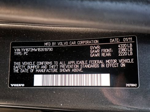 Used 2011 Volvo V50 T5 image 32