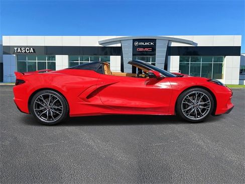 Used 2023 Chevrolet Corvette Stingray Premium Conv w/ Z51 Performance Package image 2