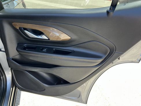 Used 2020 GMC Terrain SLE image 24