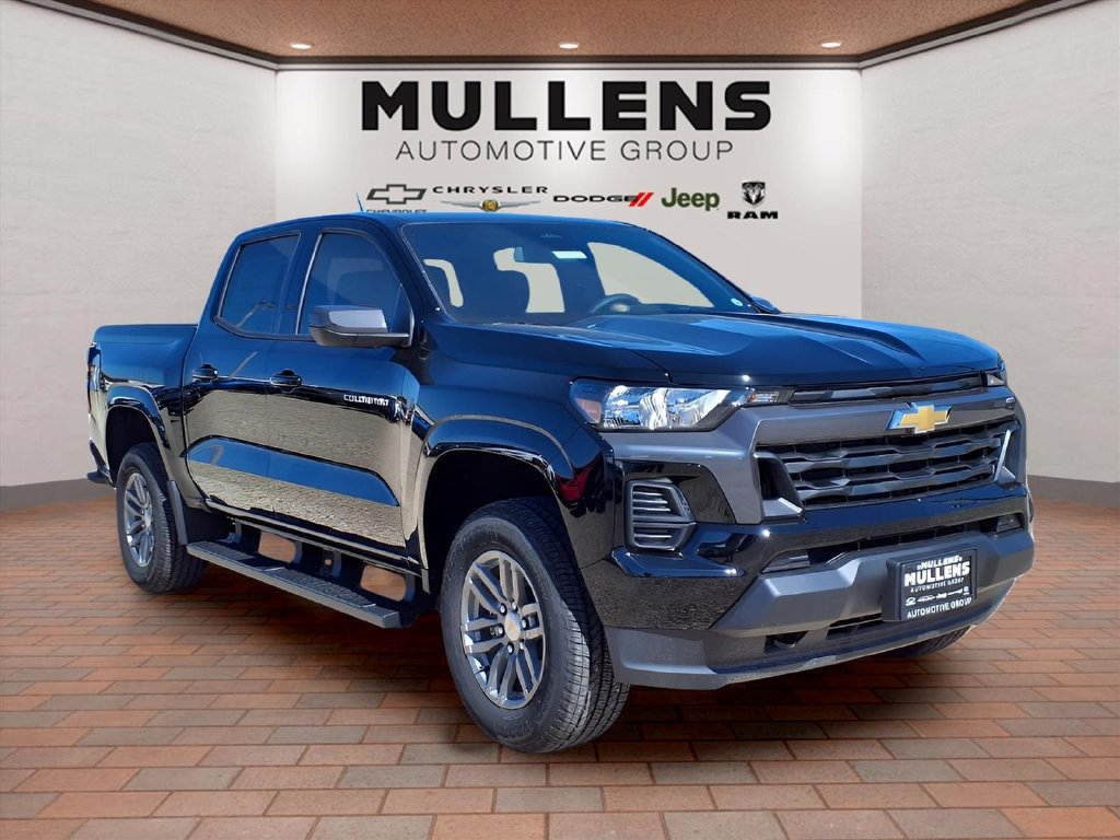 New 2026 Chevrolet Colorado LT w/ Advanced Trailering Package AWD/4WD image 3