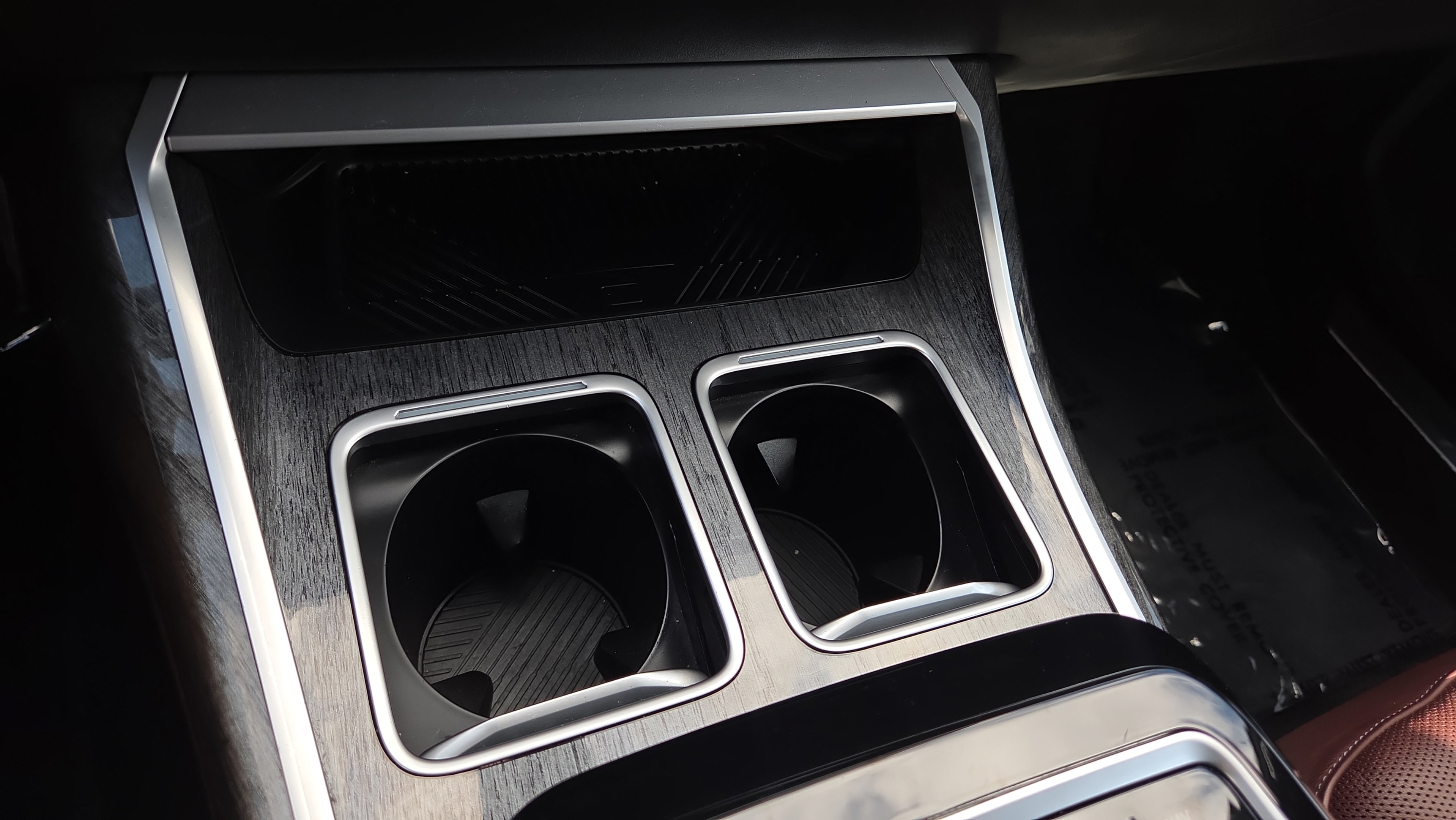 Certified 2023 BMW i7 xDrive60 AWD/4WD image 31
