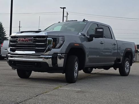 New 2026 GMC Sierra 2500 SLE AWD/4WD image 11