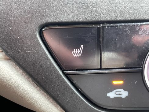 Used 2023 Honda Accord EX image 21