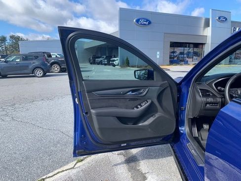 Used 2022 Cadillac CT5 V Blackwing image 21