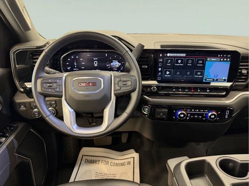 Used 2026 GMC Sierra 1500 SLT AWD/4WD image 32