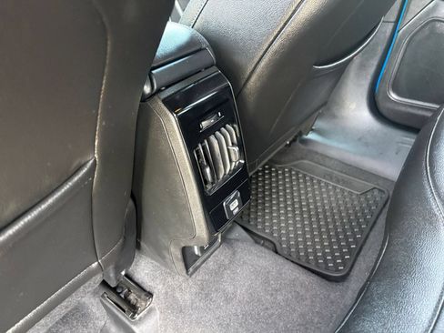 Used 2025 Jeep Compass Trailhawk AWD/4WD image 22