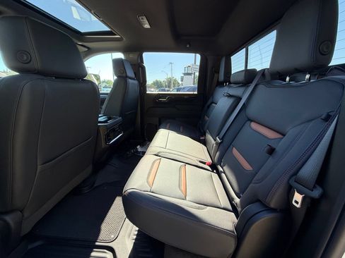 New 2026 GMC Sierra 2500 AT4 w/ AT4 Premium Plus Package AWD/4WD image 5
