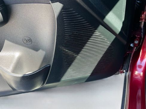 Used 2021 Dodge Challenger SXT w/ Blacktop Package image 18