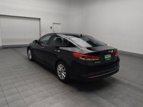 Used 2018 Kia Optima LX w/ 17" Alloy Wheels Package image 5
