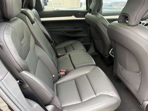 New 2026 Volvo EX90 Ultra AWD/4WD image 28