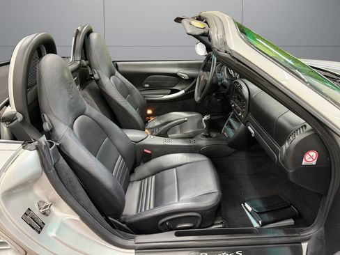 Used 2003 Porsche Boxster S RWD image 17