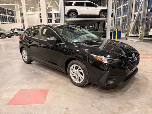 Used 2024 Subaru Impreza 2.0i image 1