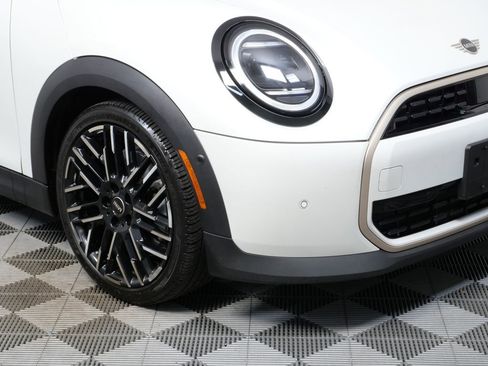 Used 2025 MINI Cooper S FWD image 27