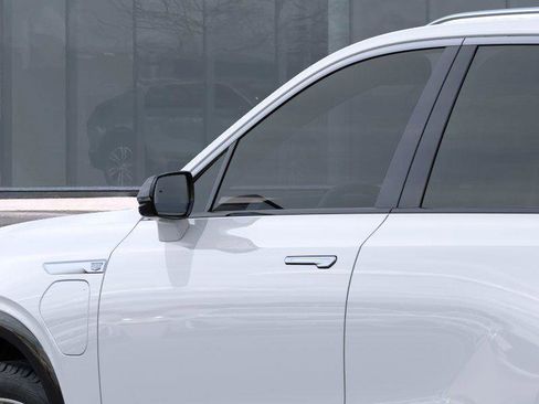 New 2026 Cadillac Vistiq Luxury image 13