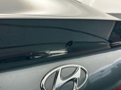 Used 2023 Hyundai Sonata Limited w/ Preferred Accessory Package FWD image 20