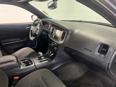 Used 2014 Dodge Charger SXT RWD image 11