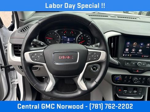 Certified 2020 GMC Terrain SLE w/ Driver Convenience Package AWD/4WD image 15
