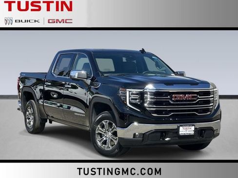 Used 2026 GMC Sierra 1500 SLT AWD/4WD image 1