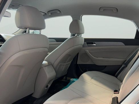 Used 2018 Hyundai Sonata SEL FWD image 11