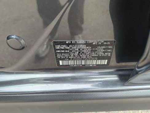 Used 2025 Subaru Crosstrek 2.0i Premium image 37