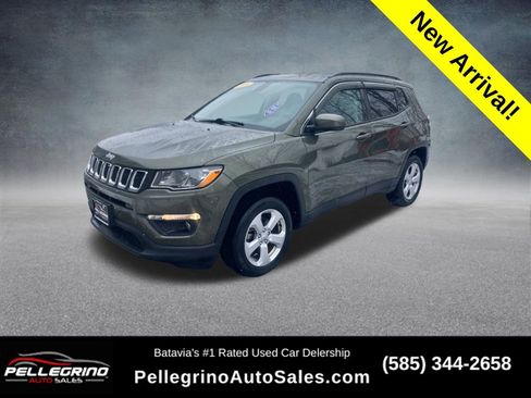 Used 2018 Jeep Compass Latitude image 1
