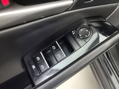 Used 2024 MAZDA CX-30 AWD 2.5 S w/ Select Sport Pkg image 23