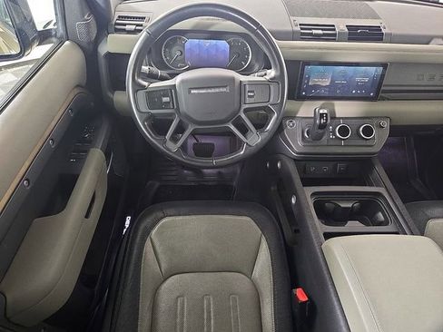Used 2022 Land Rover Defender 110 X-Dynamic SE AWD/4WD image 12