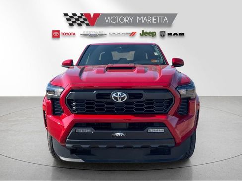 Used 2024 Toyota Tacoma TRD Sport image 8