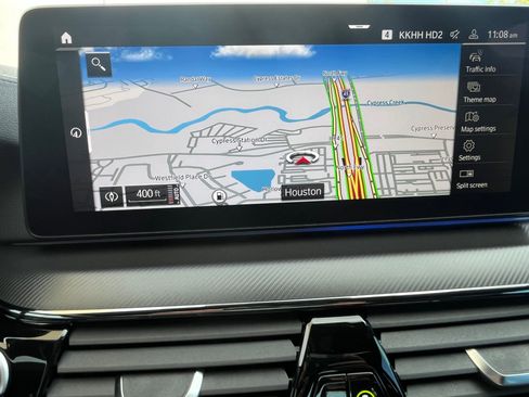 Used 2022 BMW M5 image 29