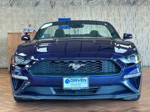 Used 2019 Ford Mustang Convertible w/ Equipment Group 101A RWD image 3