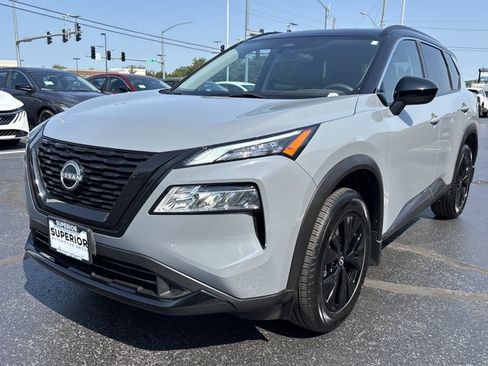 Certified 2023 Nissan Rogue SV w/ SV Premium B Package FWD image 10