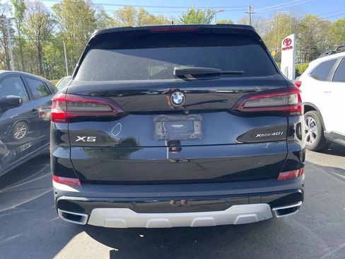 Used 2021 BMW X5 xDrive40i w/ Parking Assistance Package image 3