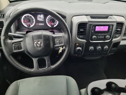 Used 2017 RAM 1500 Express image 22