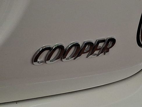 Used 2022 MINI Cooper Convertible image 26