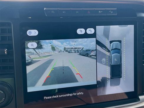 Used 2024 Ford F150 King Ranch w/ FX4 Off-Road Package image 18