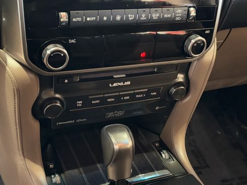 Used 2023 Lexus GX 460 Premium image 21