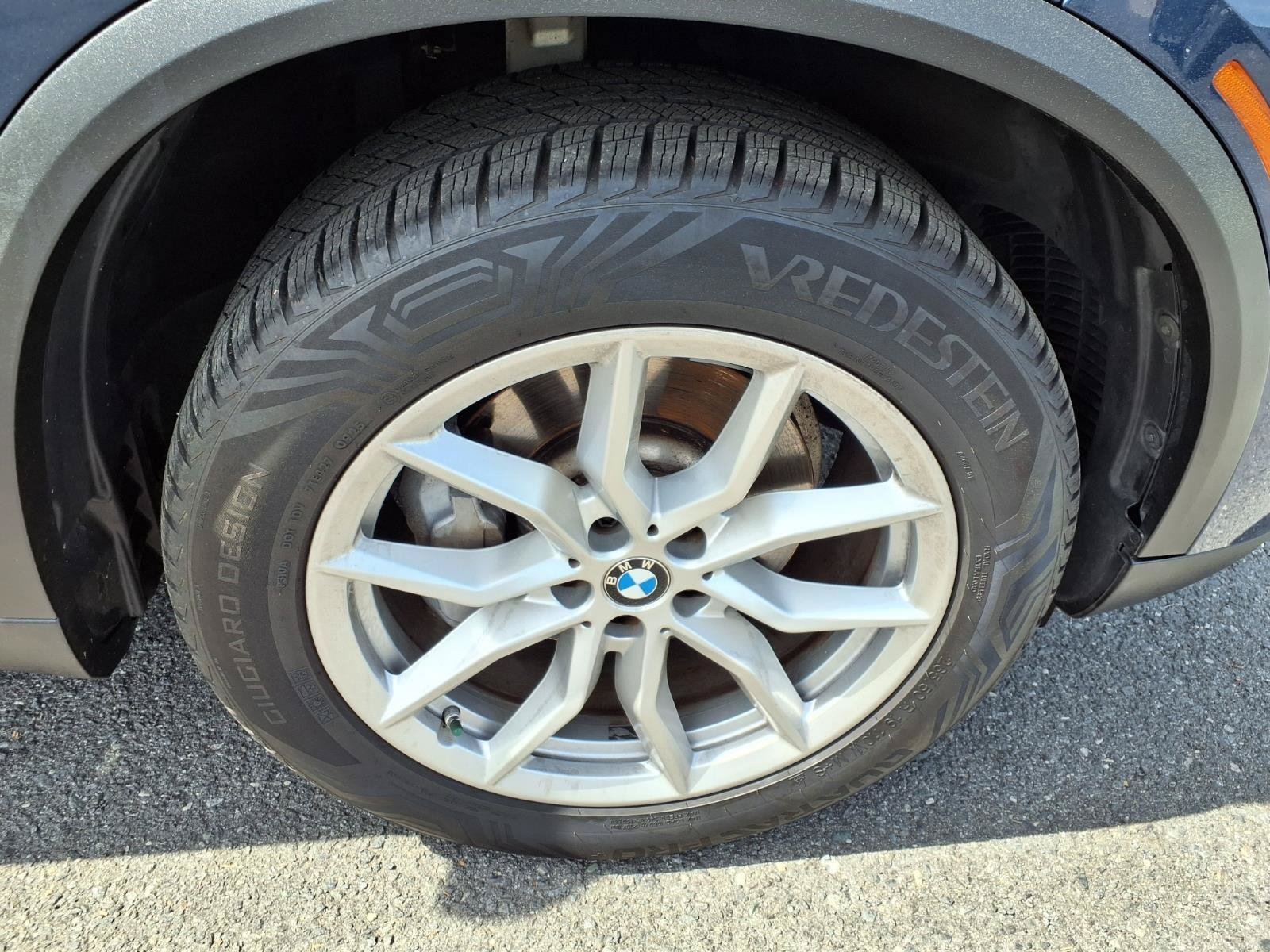 Used 2021 BMW X5 xDrive40i w/ Convenience Package AWD/4WD image 13