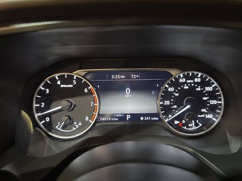 Used 2021 Nissan Rogue SV AWD/4WD image 10