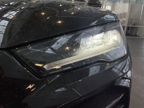 Used 2021 Lamborghini Urus image 5