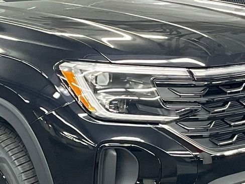 New 2026 Volkswagen Atlas SE image 42