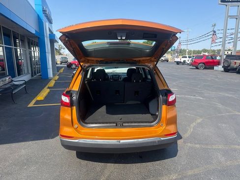 Used 2018 Chevrolet Equinox LS FWD image 6