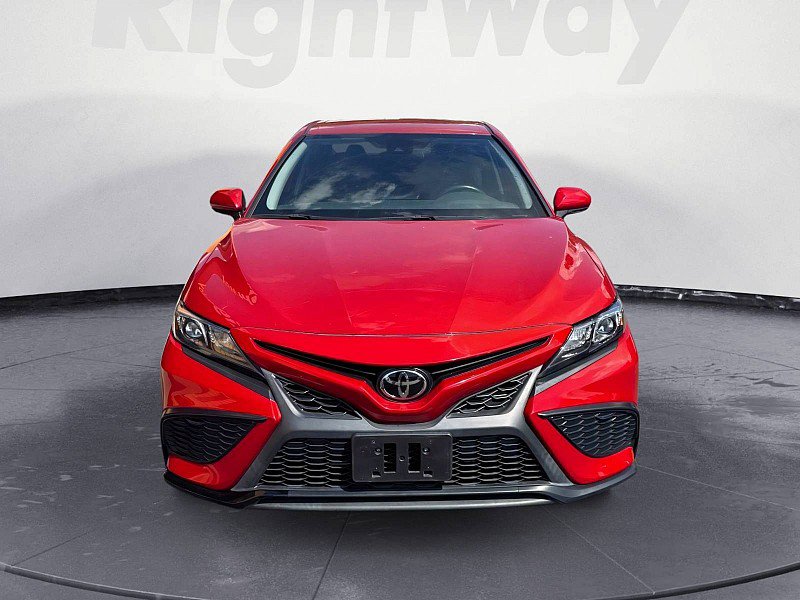 Used 2024 Toyota Camry SE FWD image 8
